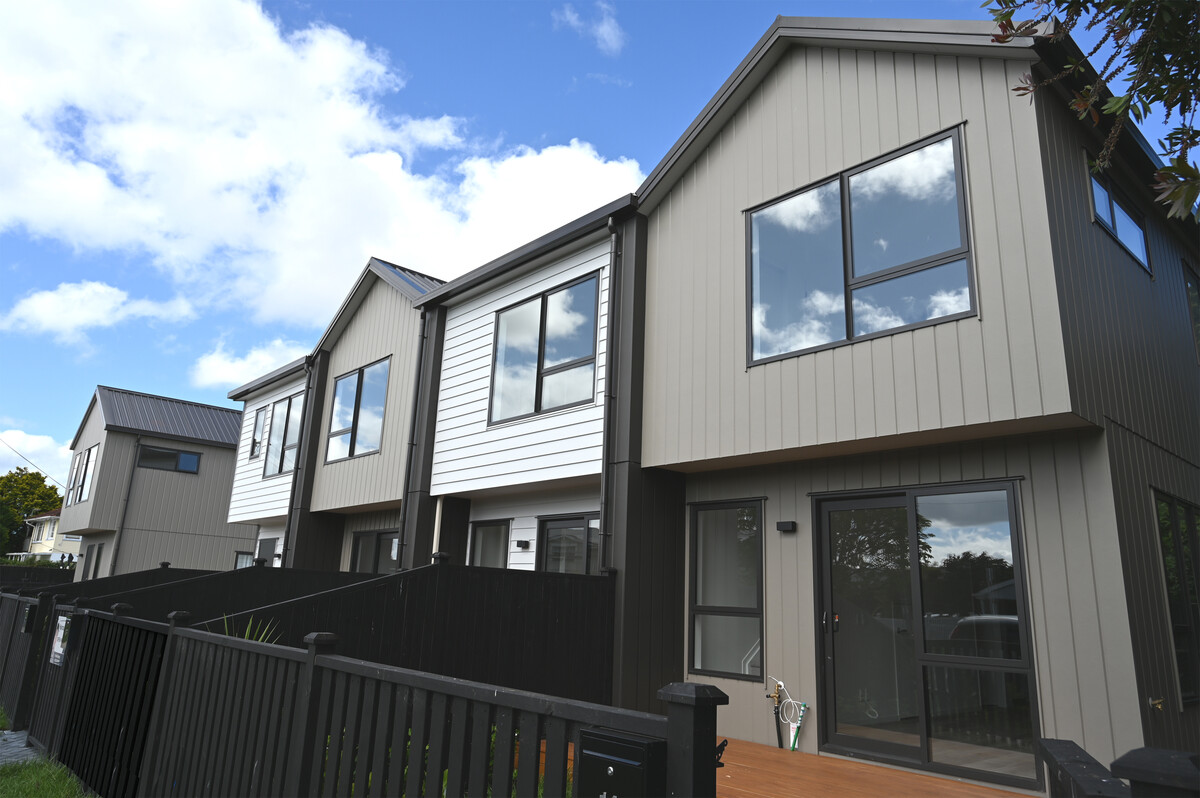 Affordable Units at Beach Road, Te Atatu Peninsula