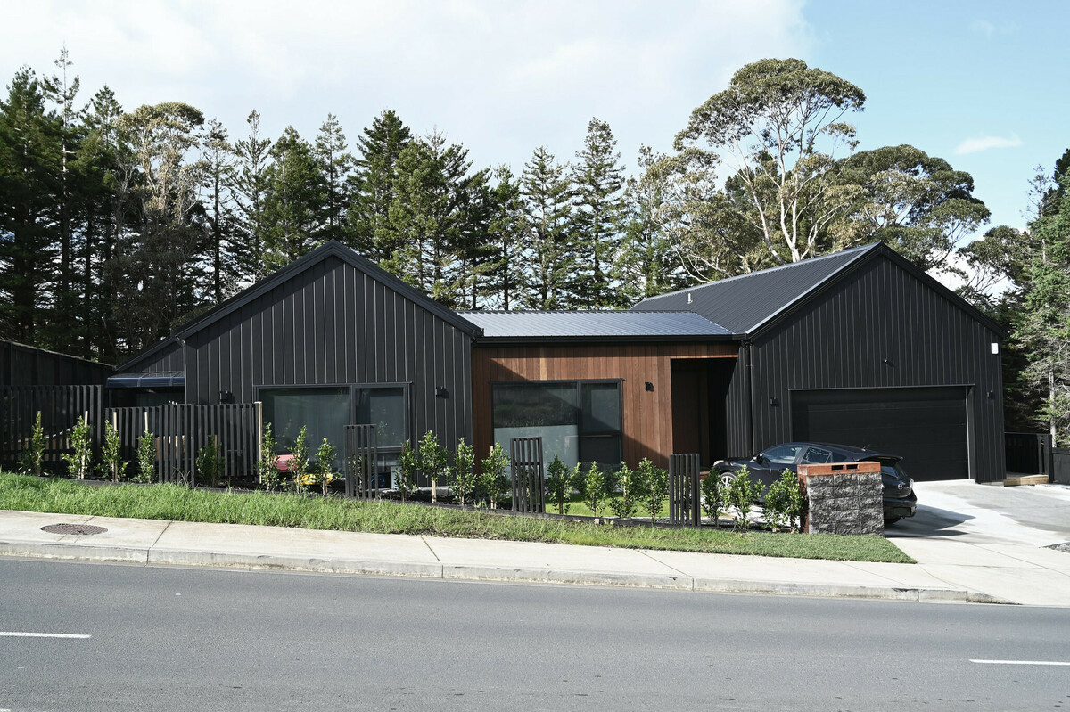 Ara Hill House
