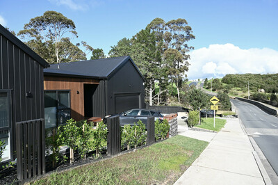 Ara Hill House