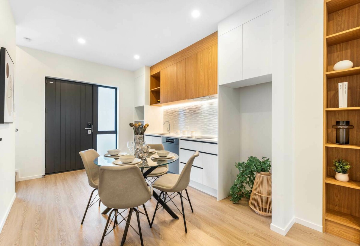 Multi-unit Henderson